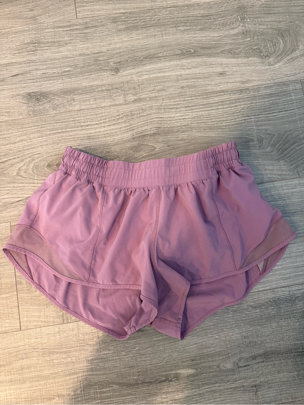 lululemon athletica Hotty hot LavenderRun Shorts